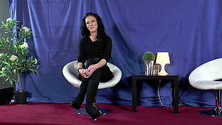 Tattooed big ass mature in sexy red lingerie takes cock in her shaved cunt on casting