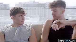Hot Ass Fuck With Studs With Oliver Marks, Carter Collins And Oliver Carter