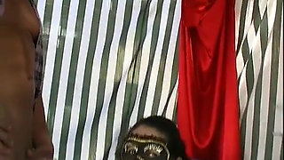 Italian Amateur Slut in Mask Have a Rough Fuck and Anal Sex