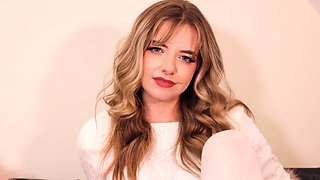 Stunning Blonde Gabie Horned Up And Dildo Fucks Herself