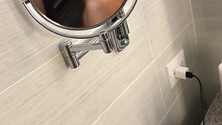 Girlfriend Enjoys Deep Blowjob -amateur Couple- Nysdel