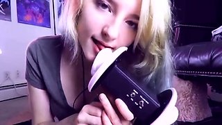 AftynRose ASMR Blonde Kisses And Licking