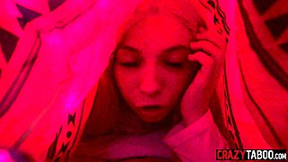 Stuck teen got fucked by stepbrother