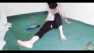 Big Ass Amateur Indian Muslim Maid Showing Big Ass Through Black Transparent Pajama While Cleaning Room in Clear Hindi Audio