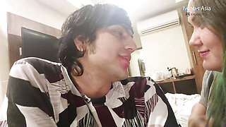 Big Boobs Girl Loves To Gets Fucked On Her First Date