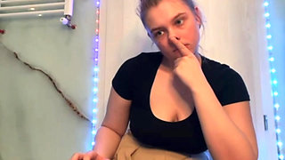 Jucielussie fingering tight anal and pink pussy