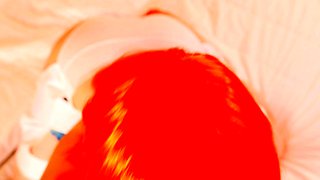 Masturbating loving babe solo toy plays with enthusiasm