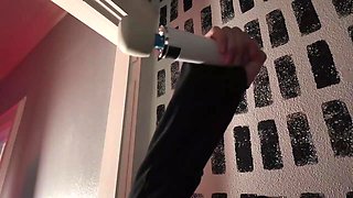 Monster tits Blonde Cubbi Thompson Ghostface - Cumshot