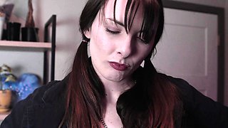 Spitty SchoolGirl Sucks You