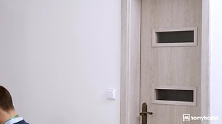 Cherry Candle's Wild Spirit Fuels Passion in College Heat