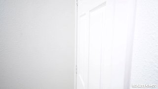 Suite Lesbo Sex With Big Titted Hotel Maid: Isis Love, Lily Lou Foot Fetish