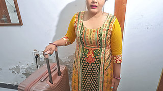 New Year Enjoy-huge Ass Stepsister Shared Room in Oyo with Her Stepborther, She Got Hard Fucked and Hot Orgasm