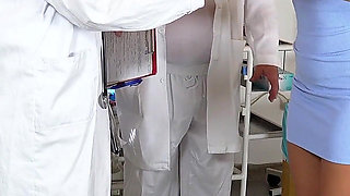 Vaginal Temperature Measurement of Hot Babe Daphne Klyde