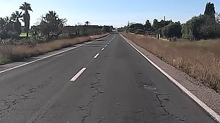 Sexy Babe Loves a Hard Anal Fuck on the Beach