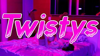 Twistys - stepsisters Giselle Palmer and Gabbie Carter turn disappointment into satisfying oral and spunky screaming