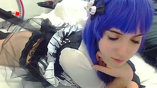 Hot amateur webcam teen masturbates for their fans