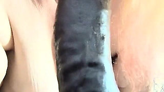 She the Boss Riding Him on Her Desk That Pussys the Best