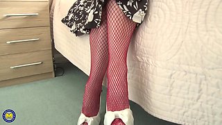 Mature Housewife Being Sexy In Her Red Lingerie - MatureNL