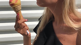 Life Porn Stories 1 - Part 1 Oral Goddess