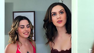 SMALL TIT BRUNETTE TATTOOED TEEN GIRLFRIEND CAUGHT IN SHOWER