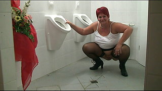 Annadevot - Pissed off with legs apart in the men's toilet
