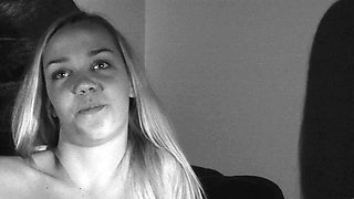 Awesome Big Boobs Blonde Masturbates In The Shower