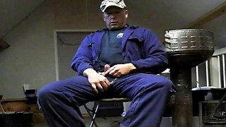 Big-Cock Farmer Daddy Jerks Off