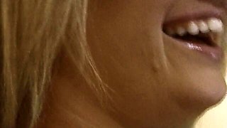 Come-hither Fayth Deluca - cumshot action - Sexual Sin