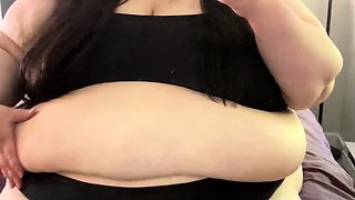 Leann amateur beautiful brunette with big boobs
