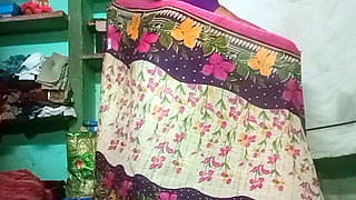 Tamil Aunty Having Sex with House Boss