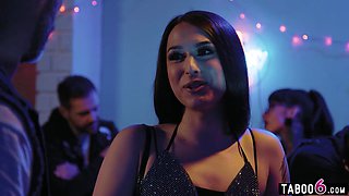 Diminutive man meat t-model Khloe Kay lovemaking with a biker stud after they encountered in a club
