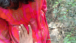 Hot cream pussy in forest side outdoor