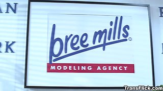 Gracie Jane and Haley Reed enjoys fucking