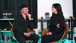 Cogiendo Sabroso Y Duro Culona De Sara Retali