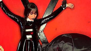 Merlina Addams makes me deep throat