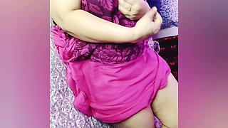 Self Enjoyed Indian Desi Bhabi Maturbating