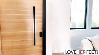 Loveherfeet trailer with fairytale Jay Romero and Molly Little from Love Her Feet