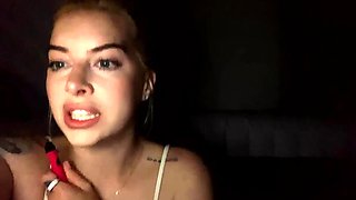 Big boob brunette masturbates on webcam