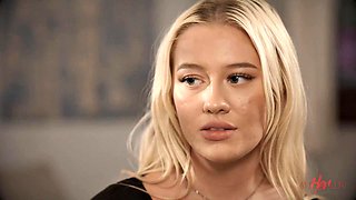 Laney Greys Lesbian Fingering