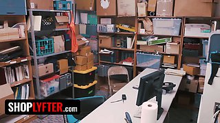 Shoplyfter - the case of adorable crook Dolly Leigh or how she got away with warning for stealing