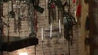 Slave eats my feet for dinner