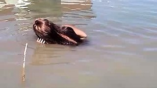 Amateur hottie fucked outdoor in public