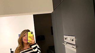 Amateur Striptease webcam