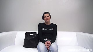 Sweet Amateur Gives Head And Screws At Casting