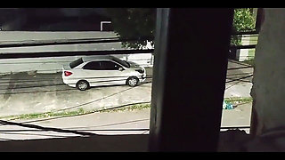Fucks with Lover in the Car in Front of the House and Comes Back Full of Cum Smiling