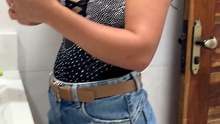 Hello This She Very Beautiful