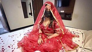 Desi Village Bhabhi Hard Anal Fuck on First Night - Suhagraat Gift Rough Doggy Style