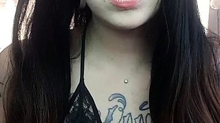 Love Chat Big Boobs Brunette Masturbating For Cam