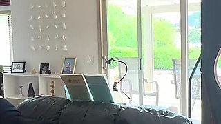 Chinese Stud Yummy Jimmy Fucks Stripper Slutty Kitty in the Living Room
