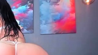 Big ass webcam slut in black stockings squirting like